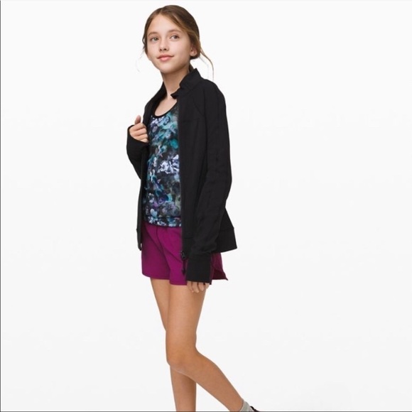 Ivivva by Lululemon Lightning Stride Short Size 14 - Picture 1 of 7